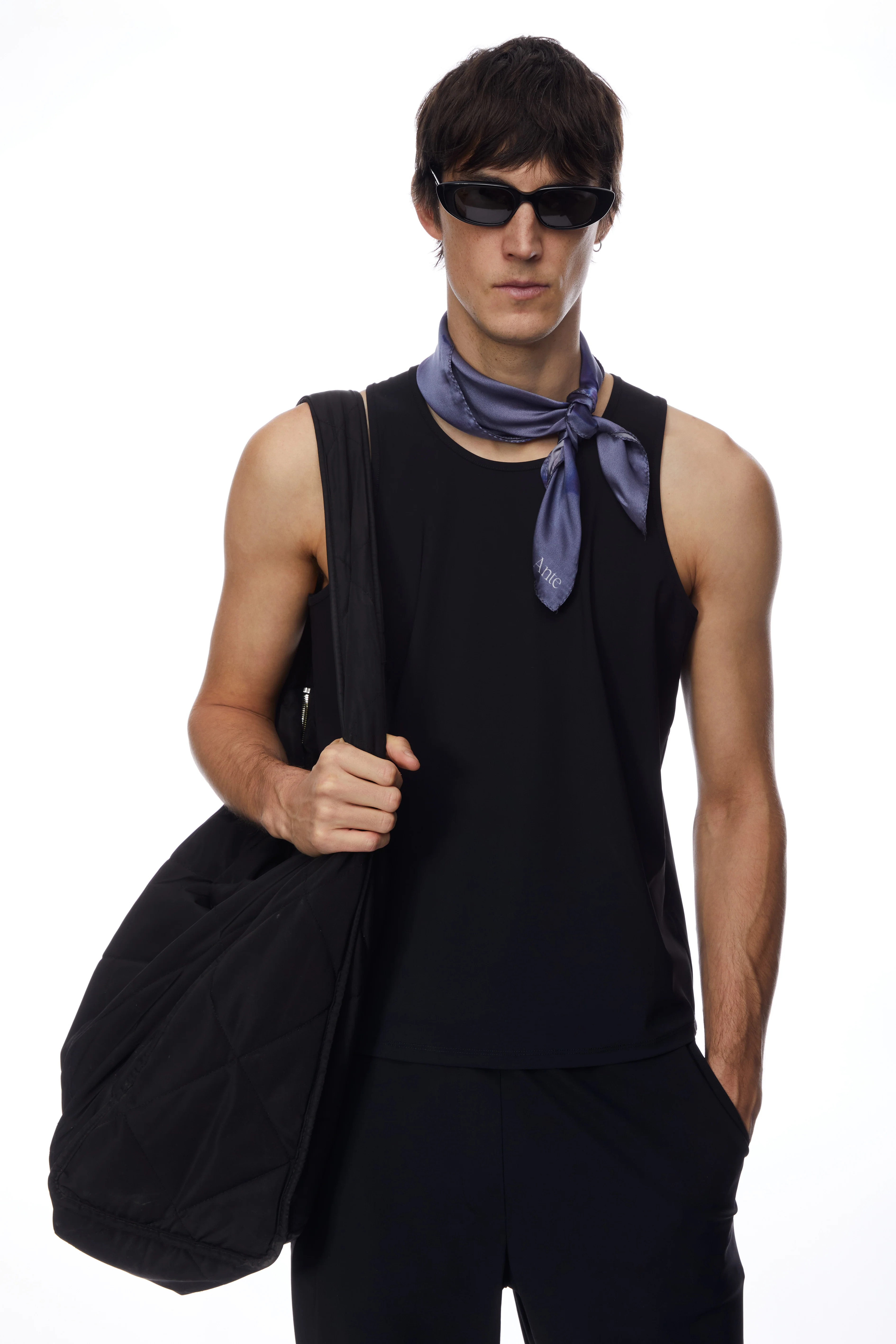 LIGHTWEIGHT TANK - Image 5