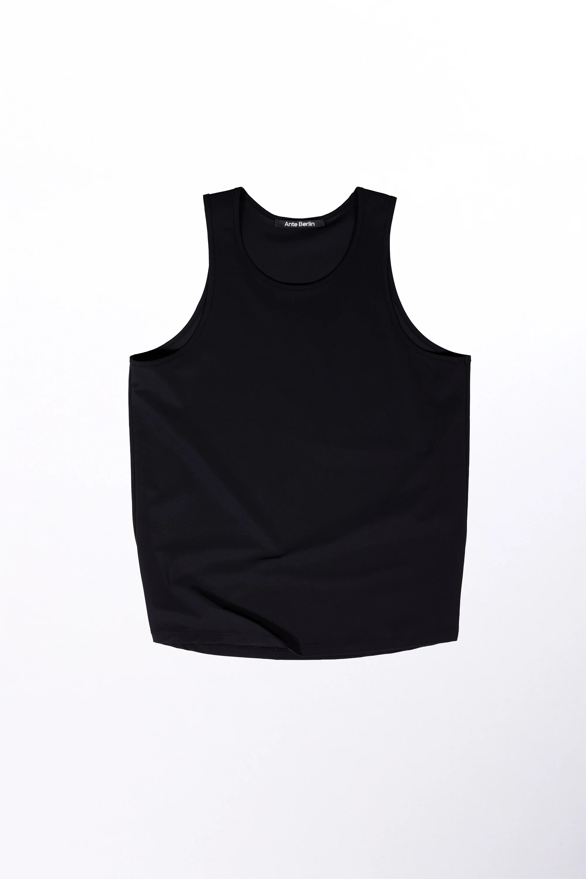 LIGHTWEIGHT TANK - Image 8