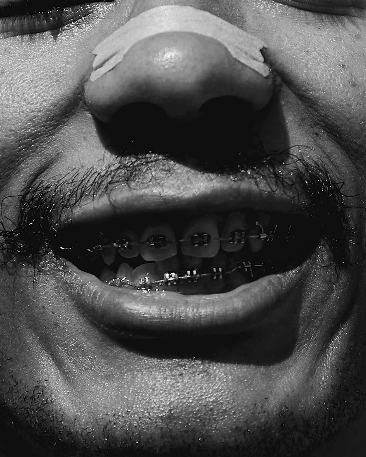 MAGAZINE ISSUE 01 - Image 3